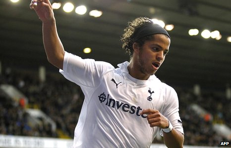 Harry Redknapp out, Giovani Dos Santos in?